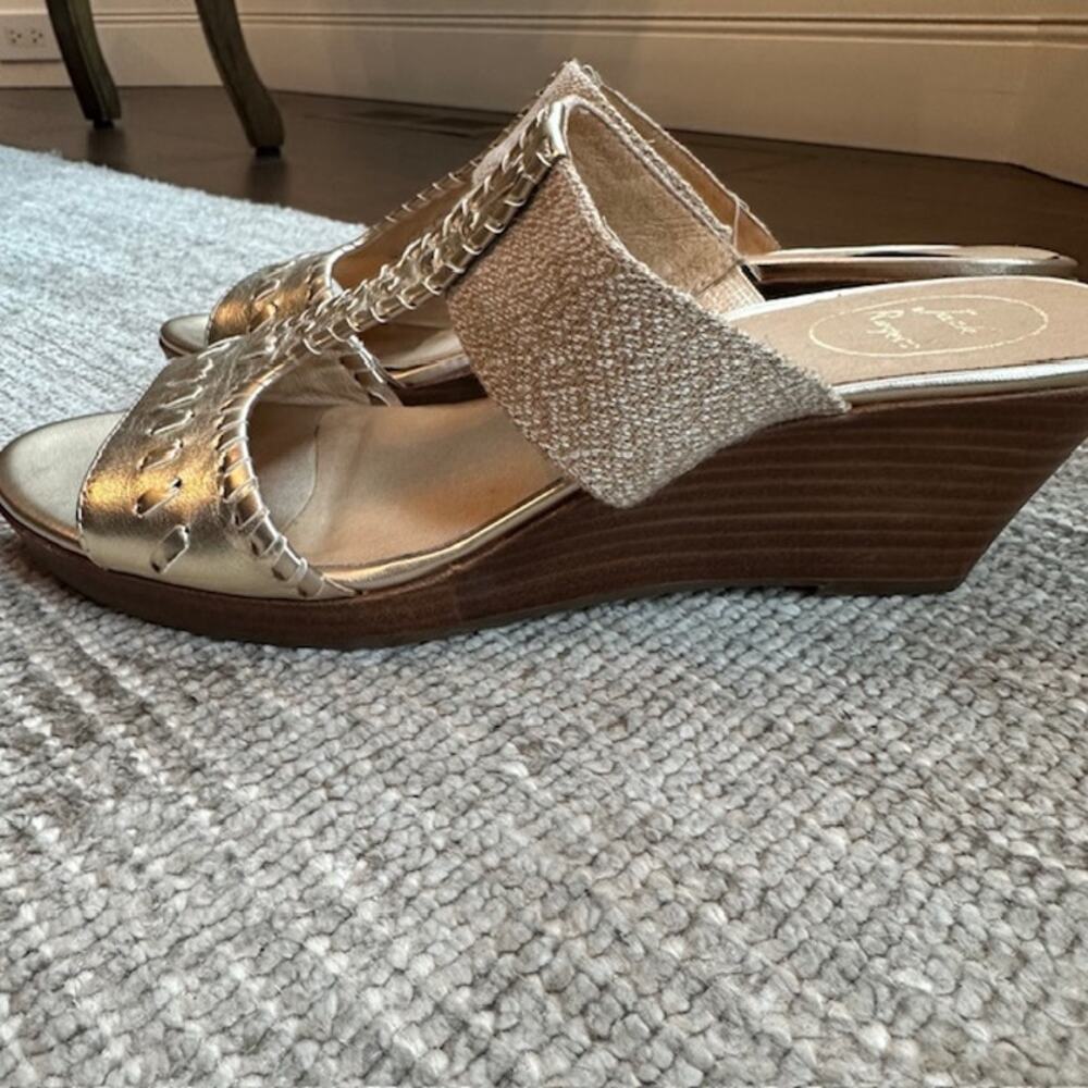 Jack Rogers Womens Nora Wedge Sandal Metallic Gold Size: 10M - Picture 3 of 12